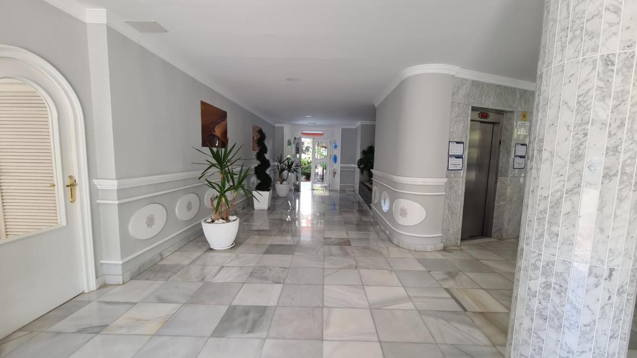 Estudio Playmon Park 10-9 If Бенідорм Екстер'єр фото